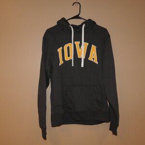 University of Iowa Hoodie, Size M